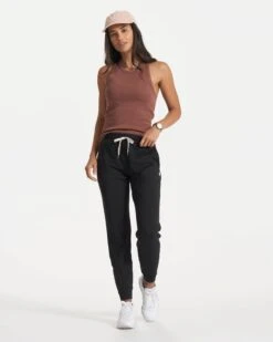 Sunrise High Neck Tank | Hazelnut -Chic Warp Sales VW1012HZN SP23 W ECOMM TOPS FULL 0343 1x1 e127c293 1ac7 44f4 85ef 6c70dad72db5