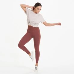 Feather Tee | Oyster -Chic Warp Sales VW1015OST 8022