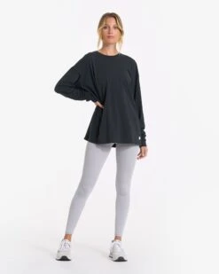 Long-Sleeve Feather Tee | Washed Black 10 Long-Sleeve Feather Tee | Washed Black -Chic Warp Sales VW1028WBL 02064