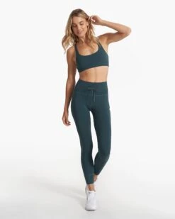 Yosemite Bra | Beryl -Chic Warp Sales VW104BER SP23 W ECOMM SPORTSBRAS FULL 1096 4x5 86408552 ea74 4da5 ad31 6a816e4b7c27