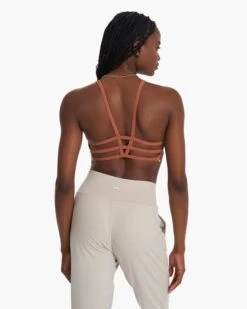 Yosemite Bra | Light Penny -Chic Warp Sales VW104LPE SP23 W ECOMM SPORTSBRAS 2359 TOP 1x1 f96fa414 79db 4269 90fe fe60f18cd375