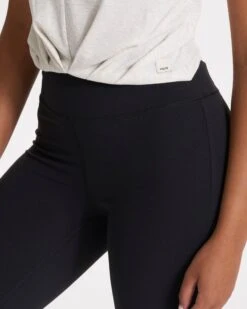 Cove High Neck Tank | White Heather -Chic Warp Sales VW1051HTW SP23 W ECOMM TOPS DETAIL 0439 1x1 8db96839 5e27 40c6 9525 5e1bc3b4ab28