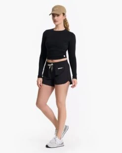 Long-Sleeve Coast Crop Crew | Black -Chic Warp Sales VW1084BLK 07018