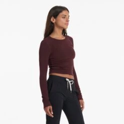 Long-Sleeve Coast Crop Crew | Ruby -Chic Warp Sales VW1084RUB 03865