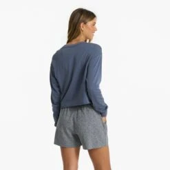 Long-Sleeve Coast Tee | Azure 11 Long-Sleeve Coast Tee | Azure -Chic Warp Sales VW170AZR 1591