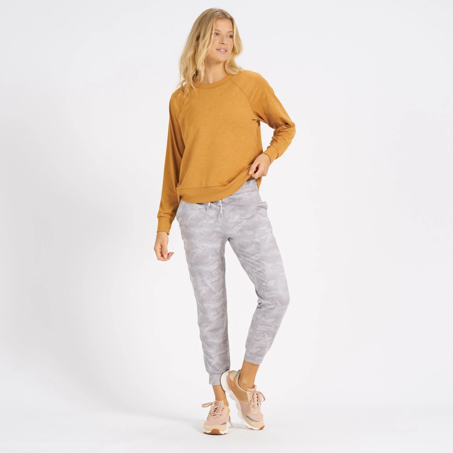 Long-Sleeve Halo Crew | Flax Heather 6 Long-Sleeve Halo Crew | Flax Heather - Image 4