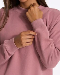 Sedona Crew | Marsala 15 Sedona Crew | Marsala -Chic Warp Sales VW278MAR SP23 W ECOMM FLEECE DETAIL 01217 1x1 afdffb2a 872b 44b6 96f8 ab68212e1832