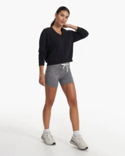 Sedona V Neck | Black -Chic Warp Sales VW292BLK SP23 W ECOMM FLEECE 3270 FULL 1x1 0490f58c 4480 4ad5 8efd 46e71b7f7444