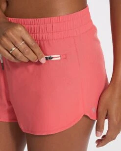 Clementine Short 2.0 | Papaya -Chic Warp Sales VW3000PAP SP23 W ECOMM SHORTS DETAIL 8686 1x1 866b360c b1f9 44ab 8929 db38e17d2764