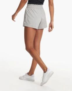 Halo Boxy Short | Pale Grey Heather -Chic Warp Sales VW3013PHG SP23 W ECOMM SHORTS DETAIL 1385 1x1 581e9f51 af11 4047 b2d2 37fc91fd235f