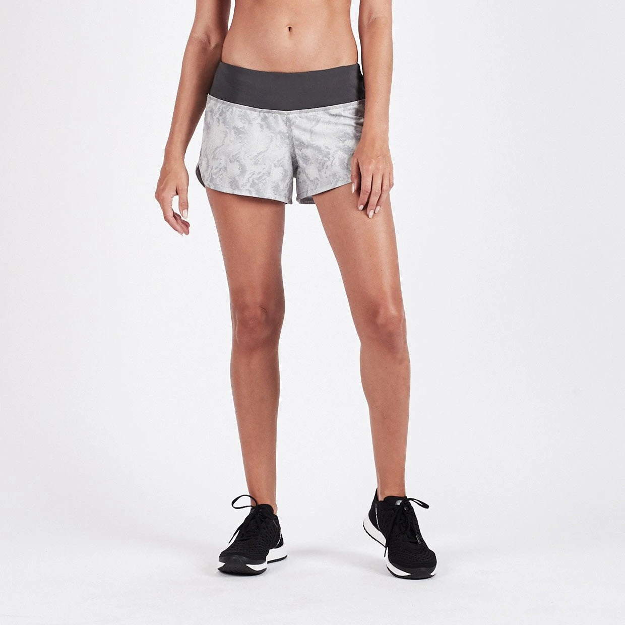 Omni Performance Short | Grey Dunes Texture 3 Omni Performance Short | Grey Dunes Texture