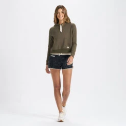 Tavi Short | Charcoal Big Flower -Chic Warp Sales VW361HBF 5