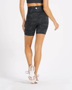 Clean Elevation Shorty | Black Camo -Chic Warp Sales VW381BCM 3