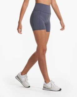 Studio Pocket Short | Azure