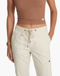 Womens Ripstop Pant-Long | Natural -Chic Warp Sales VW401 LNAT SP23 W ECOMM PANTS 3571 DETAIL 1x1 01d7e72a 2528 4ac9 b4ac d33abee20dd2