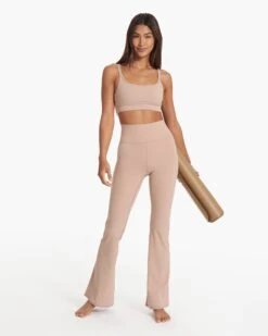 Studio Flare | Coconut 13 Studio Flare | Coconut -Chic Warp Sales VW4043COC SP23 W ECOMM PANTS FULL 0296 1x1 80da669b f516 4586 919c ba29dc296c7f