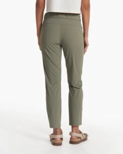 Miles Ankle Pant | Pistachio 12 Miles Ankle Pant | Pistachio -Chic Warp Sales VW404PSO SP23 W ECOMM PANTS 3964 FULL 1x1 fcc585ba 12b4 4fc1 9850 66fbfcd0885a