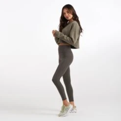 Restore Crop Crew | Light Oregano 12 Restore Crop Crew | Light Oregano -Chic Warp Sales VW446ORE 1488