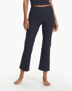 Mid Rise Elevation Slim Bootcut | Midnight Heather -Chic Warp Sales VW487HMD SP23 W ECOMM BOTTOM 2069 1x1 d0361315 6d26 4380 bb7f 2086b82b2c51