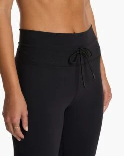 Daily Wideleg - Short | Black -Chic Warp Sales VW489 SBLK FA23 W ECOMM PANTS DETAIL 8